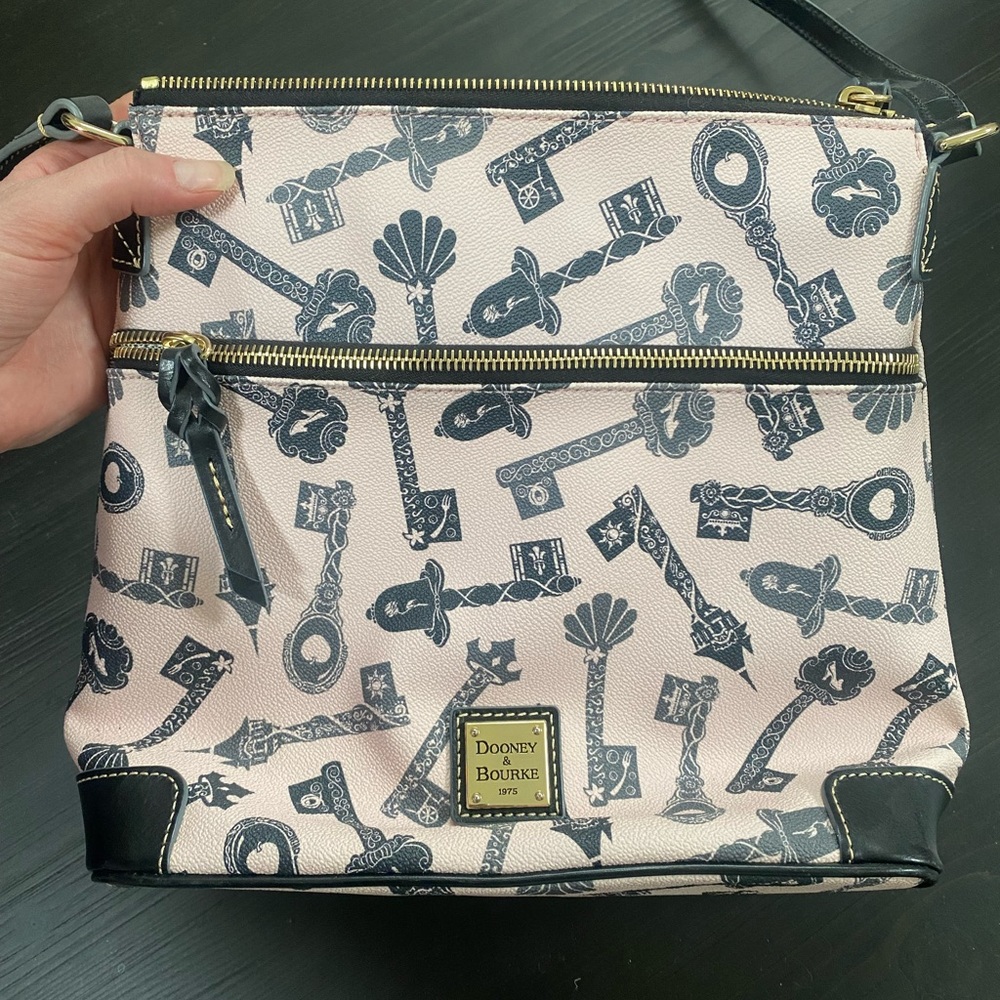 Dooney & Bourke Disney Princess Keys Purse
